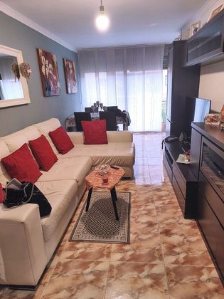 Foto 2 de Piso en venta en Riu de 2 habitaciones con balcón y aire acondicionado