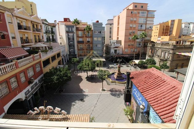 Foto 2 de Pis en venda a La Línea de la Concepción ciudad de 4 habitacions amb terrassa i ascensor
