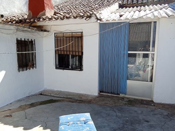 Foto 2 de Casa adossada en venda a calle Mayor de 3 habitacions amb terrassa