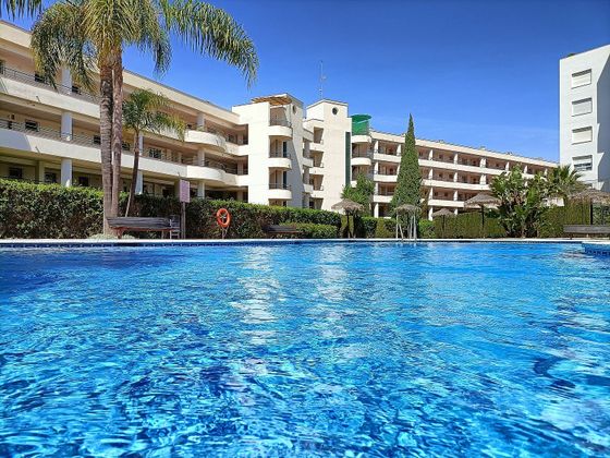 Foto 1 de Piso en venta en calle Guadalmina Alta de 3 habitaciones con terraza y piscina