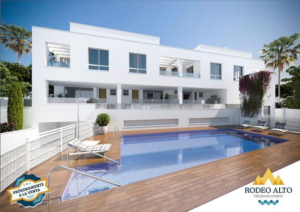 Foto 2 de Casa en lloguer a calle Río Nilo de 4 habitacions amb terrassa i piscina
