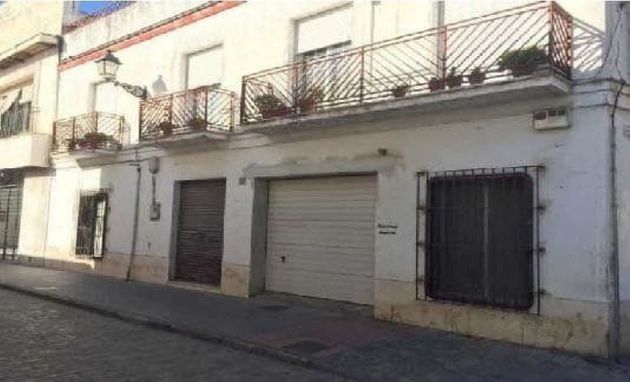 Foto 1 de Local en venda a Centro - Puerto de Santa María (El) amb garatge