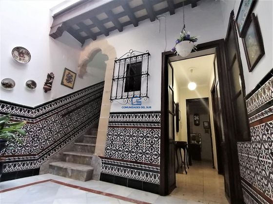 Foto 2 de Casa en venda a Centro - Puerto de Santa María (El) de 8 habitacions amb terrassa i balcó