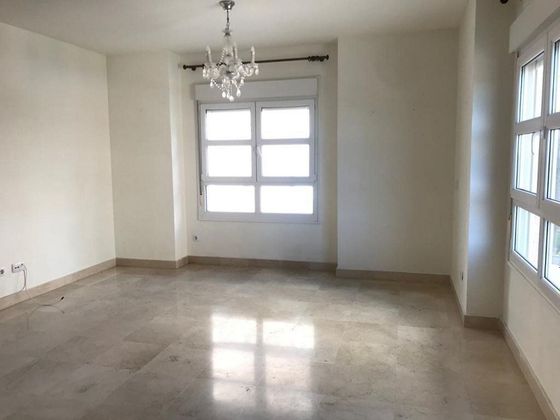 Foto 1 de Pis en venda a La Paz - Segunda Aguada - Loreto de 3 habitacions amb garatge i aire acondicionat