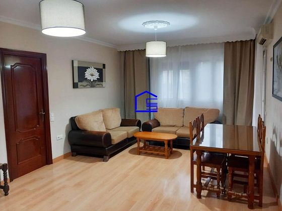 Foto 1 de Pis en lloguer a San José - Varela de 3 habitacions amb terrassa i mobles