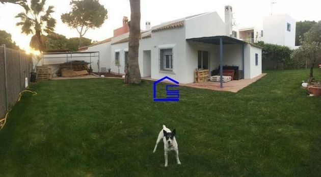 Foto 1 de Xalet en lloguer a Vistahermosa  - Fuentebravía de 3 habitacions amb terrassa i jardí