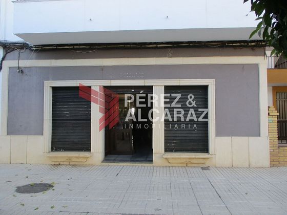 Foto 1 de Local en venda a avenida Maria Auxiliadora de 124 m²