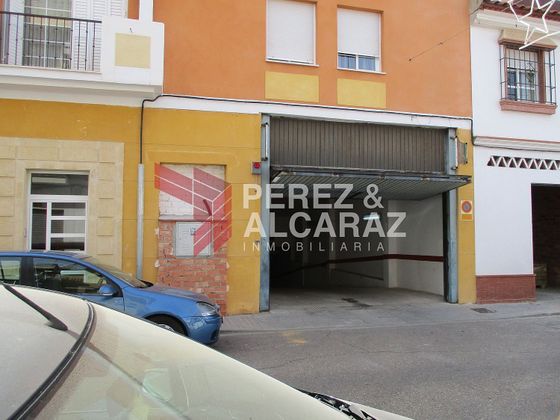 Foto 1 de Garaje en venta en calle Valdes Leal de 24 m²