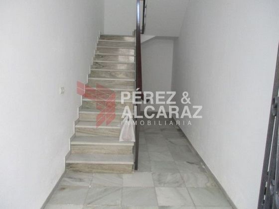 Foto 2 de Pis en venda a calle Manga de Gabán de 3 habitacions amb terrassa i garatge