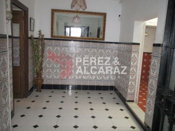 Foto 1 de Casa en venta en Palma del Río de 2 habitaciones con terraza