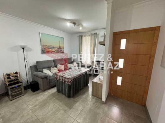 Foto 1 de Casa en venta en Palma del Río de 2 habitaciones con terraza y aire acondicionado