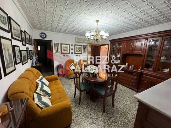 Foto 2 de Pis en venda a calle Ancha de 3 habitacions amb terrassa i garatge