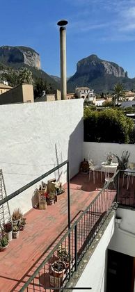 Foto 1 de Venta de chalet en Alaró de 5 habitaciones con terraza y balcón