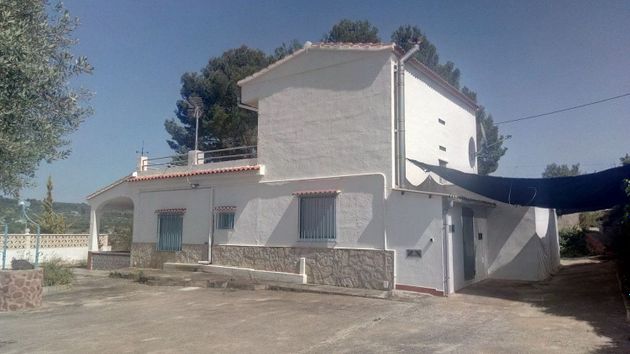 Foto 1 de Xalet en venda a Villar del Arzobispo de 3 habitacions amb terrassa i piscina