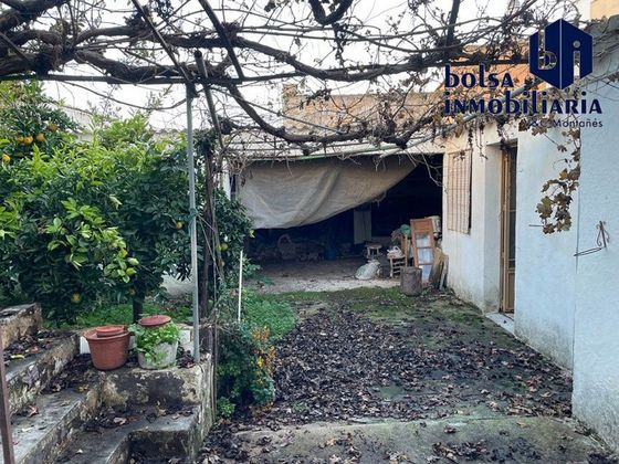 Foto 1 de Casa adossada en venda a calle Capuchinos de 3 habitacions amb terrassa i jardí