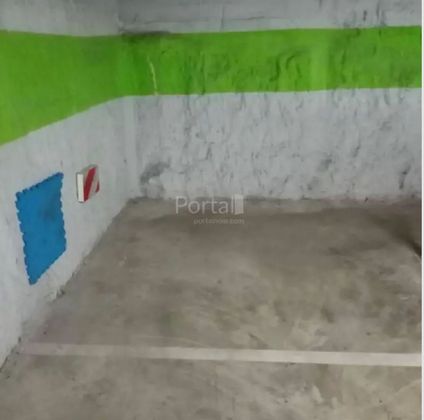 Foto 2 de Venta de garaje en El Poblenou de 11 m²