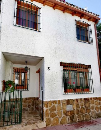 Foto 1 de Xalet en venda a calle Caritas de 3 habitacions amb terrassa i calefacció