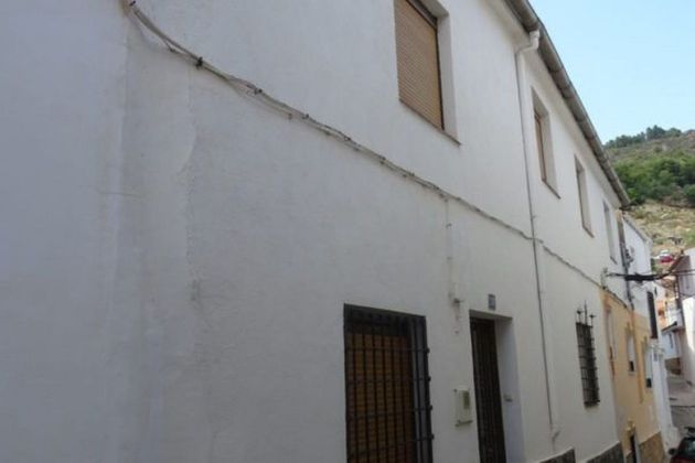 Foto 1 de Casa adosada en venta en Orcera de 6 habitaciones con terraza