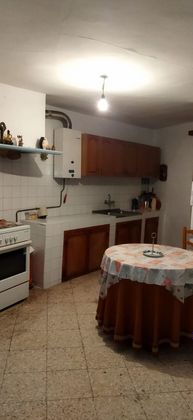 Foto 2 de Venta de casa en calle Dr Palanca de 4 habitaciones con terraza