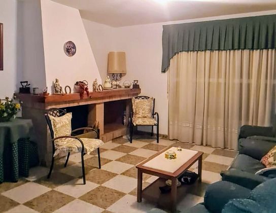 Foto 1 de Casa adossada en venda a Benatae de 4 habitacions amb calefacció