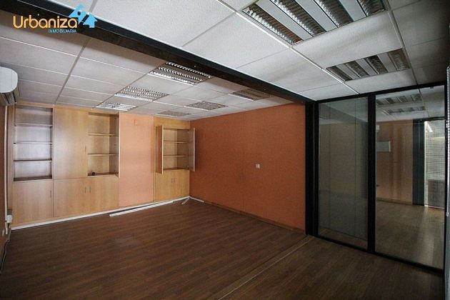 Foto 1 de Oficina en venda a avenida Juan Carlos I Rey de España amb calefacció i ascensor