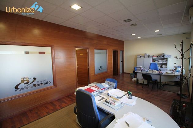 Foto 1 de Oficina en lloguer a San Roque - Ronda norte amb garatge i aire acondicionat
