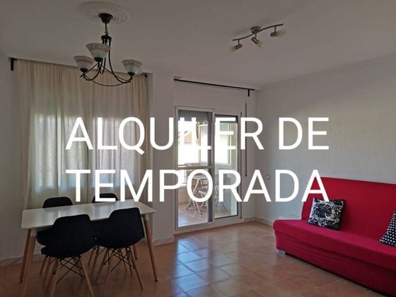 Foto 1 de Alquiler de piso en calle Josep Tarradellas de 3 habitaciones con terraza y muebles