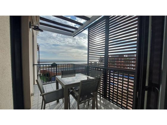 Foto 1 de Piso en alquiler en calle De Pau Claris de 2 habitaciones con terraza y piscina