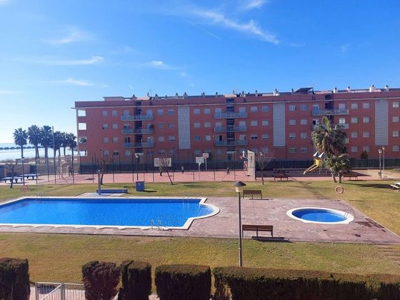 Foto 2 de Alquiler de piso en calle De Rafael Casanova de 3 habitaciones con terraza y piscina