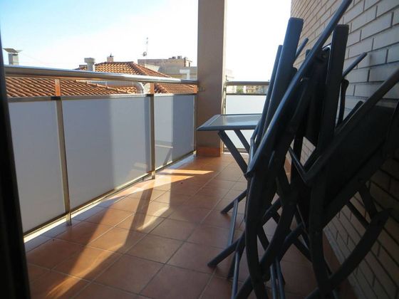 Foto 1 de Piso en alquiler en avenida Països Catalans de 1 habitación con terraza y garaje