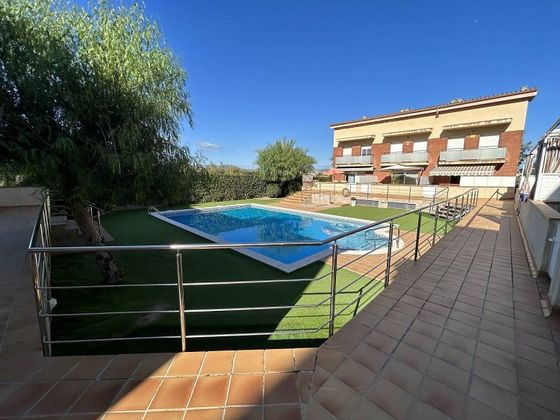 Foto 1 de Casa en venda a Pla de Sant Pere-Les Salines de 3 habitacions amb terrassa i piscina