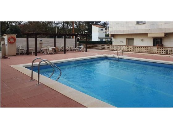 Foto 1 de Pis en lloguer a L'Aragai - Prat de Vilanova de 3 habitacions amb terrassa i piscina