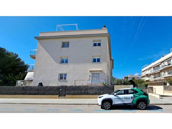 Foto 2 de Pis en lloguer a avenida Jaume I de 3 habitacions amb terrassa i piscina