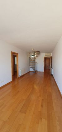 Foto 1 de Dúplex en venda a Barceloneta - Molí d'En Rovira de 2 habitacions amb terrassa i garatge