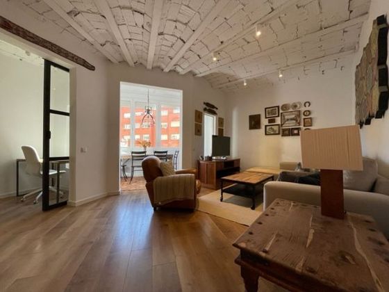 Foto 1 de Alquiler de piso en Sarrià de 3 habitaciones con muebles y aire acondicionado