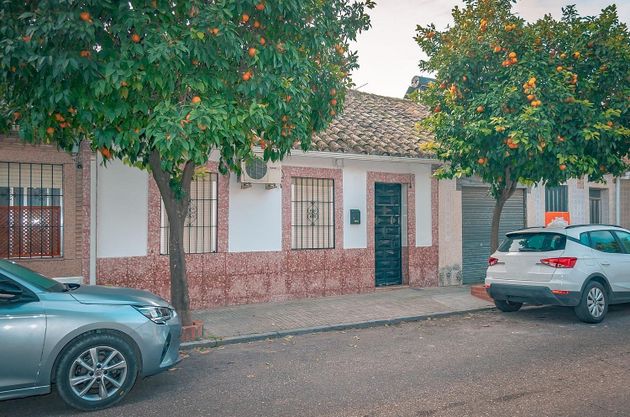 Foto 1 de Casa en venda a Campo de la Verdad - Miraflores de 2 habitacions i 87 m²
