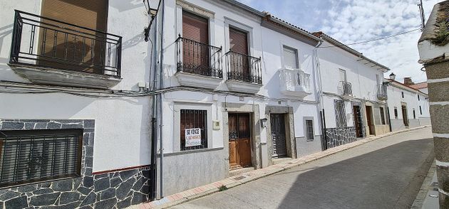 Foto 1 de Casa adossada en venda a Fuente la Lancha de 2 habitacions amb terrassa i balcó