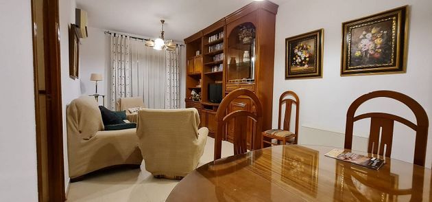 Foto 1 de Alquiler de piso en Pozoblanco de 4 habitaciones con muebles y ascensor