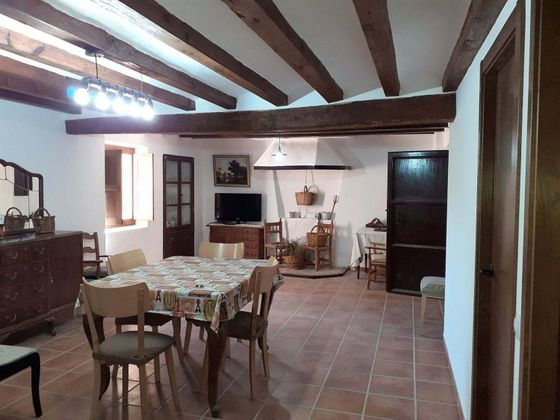 Foto 1 de Casa en venda a calle Teruel de 10 habitacions i 450 m²