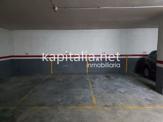 Foto 2 de Garaje en venta en Ontinyent de 4 m²