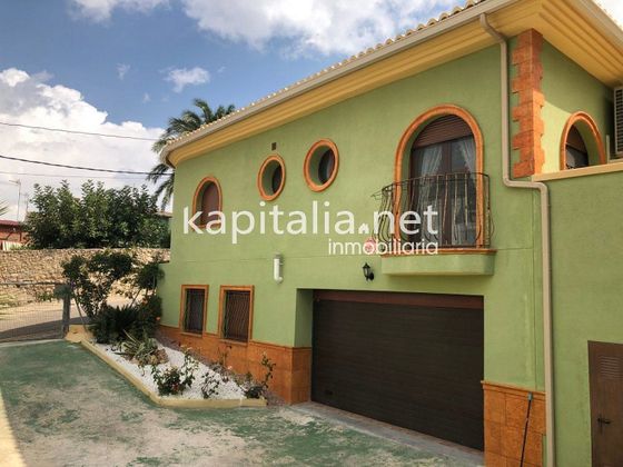 Foto 1 de Xalet en venda a Beniatjar de 3 habitacions amb terrassa i garatge