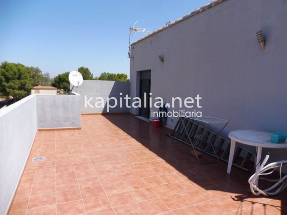 Foto 2 de Venta de casa en Alcúdia de Crespins (l´) de 6 habitaciones con terraza y piscina