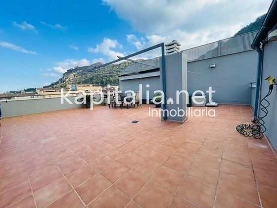 Foto 1 de Ático en venta en Xàtiva de 3 habitaciones con terraza y aire acondicionado