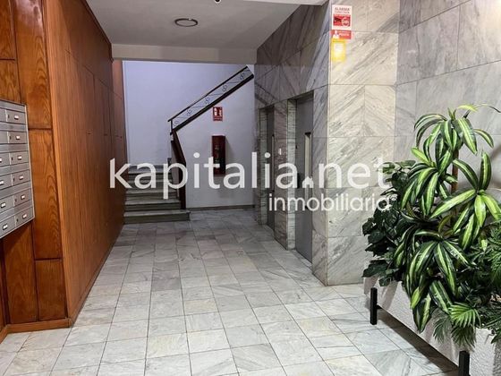 Foto 1 de Piso en venta en Xàtiva de 3 habitaciones con balcón y ascensor