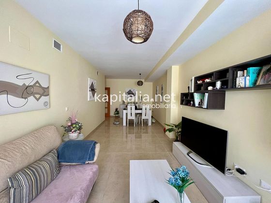 Foto 1 de Piso en venta en Xàtiva de 3 habitaciones con garaje y balcón
