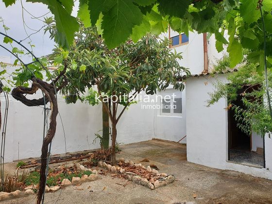 Foto 1 de Casa rural en venda a Fontanars dels Alforins de 4 habitacions amb terrassa i garatge