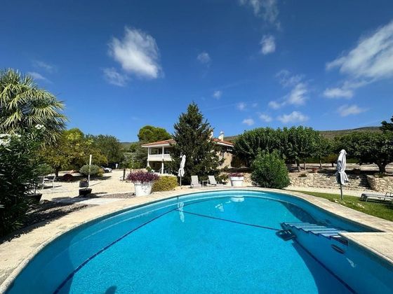 Foto 1 de Casa en venda a Ontinyent de 7 habitacions amb terrassa i piscina