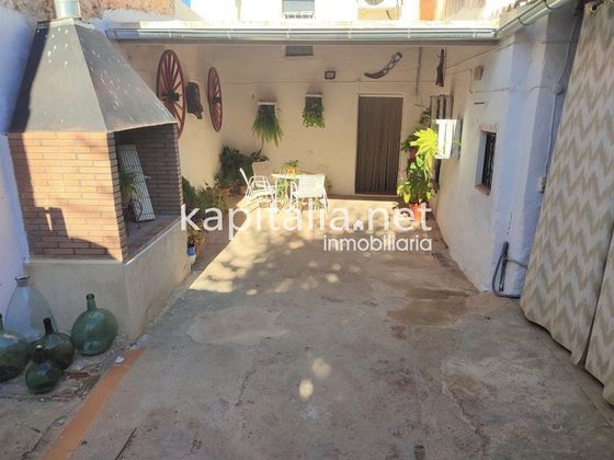 Foto 2 de Casa en venta en Beneixama de 2 habitaciones con garaje y aire acondicionado