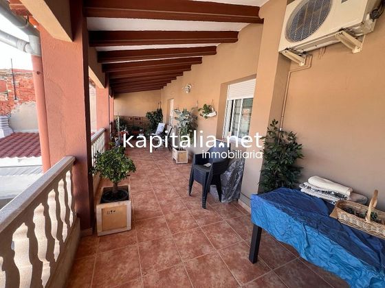 Foto 1 de Pis en venda a Xàtiva de 6 habitacions amb terrassa i jardí