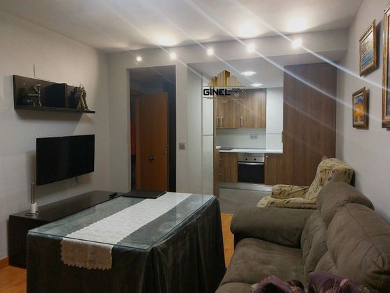 Foto 2 de Venta de piso en Villares (Los) de 2 habitaciones con piscina y balcón